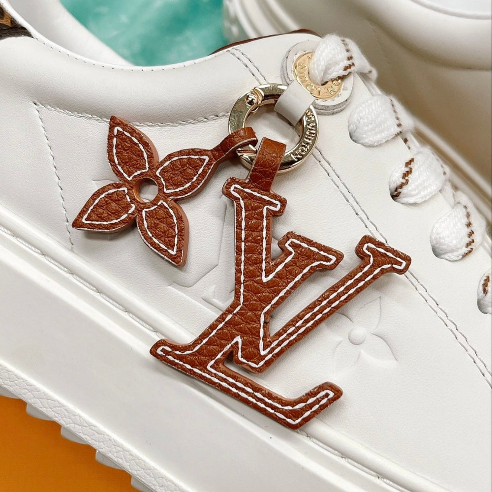 Louis Vuitton Time Out Sneaker 1AADMT