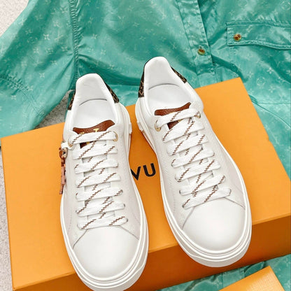 Louis Vuitton Time Out Sneaker 1AADMT