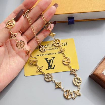 Louis Vuitton LV Lace Necklace Gold M01057