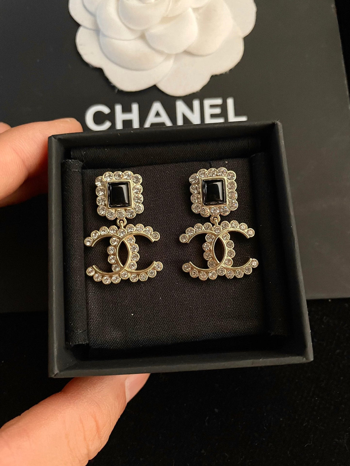 EN – Lux Earring Chanel 011