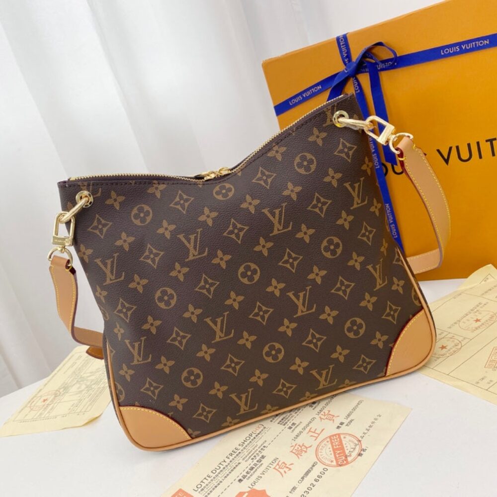 Louis Vuitton Odeon MM Monogram Canvas Natural 31Cm M45355