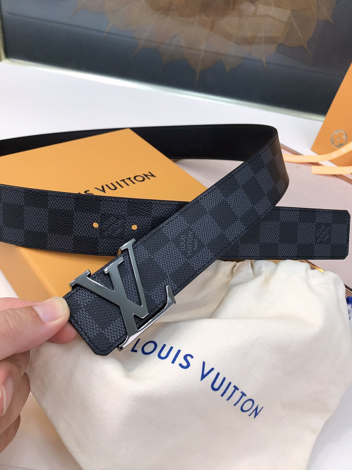 Women’s Luxury LUV BELTS 004