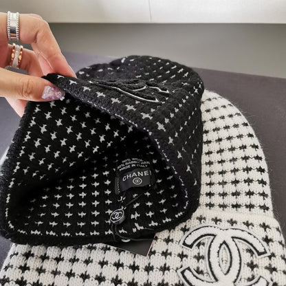 Chanel CC Wool Beanie Black