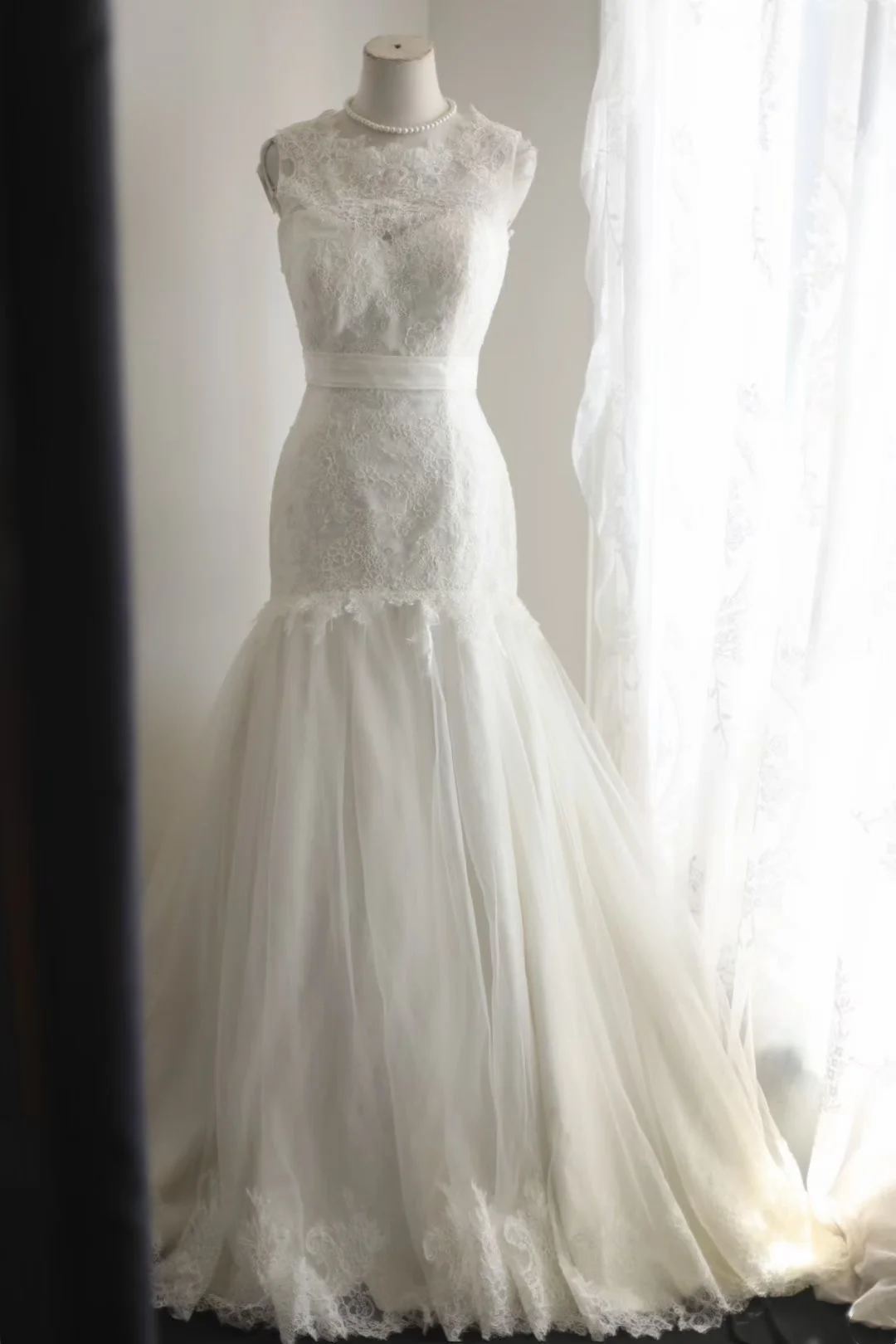 White sleeveless waist-fitted bodycon long ball gown, evening party dress gh7121