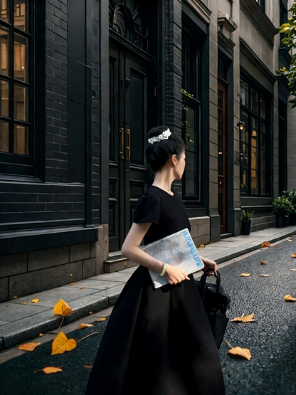 Black round neck fitted A-line long ball gown R8022