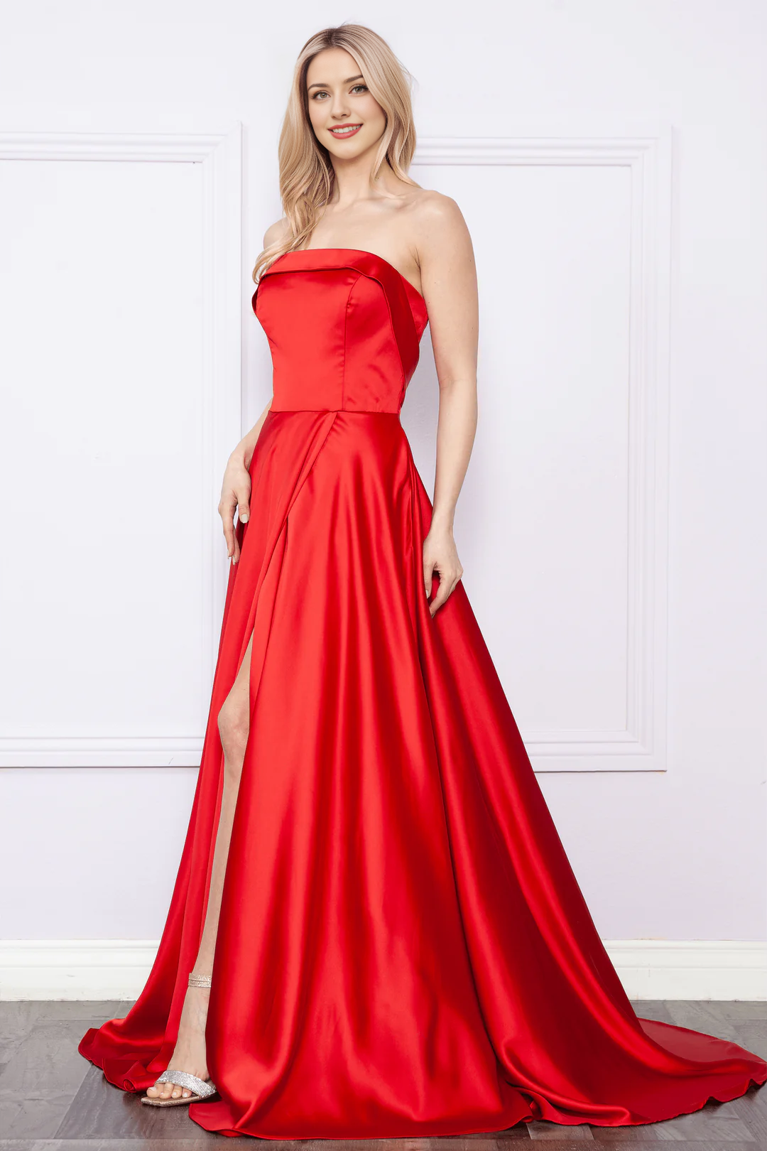 Long strapless A-line skirt satin dress