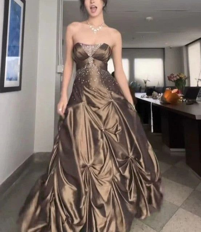 Retro Ball Gown Strapless Green Ruffles Satin Long Party Dress Prom Dresses
