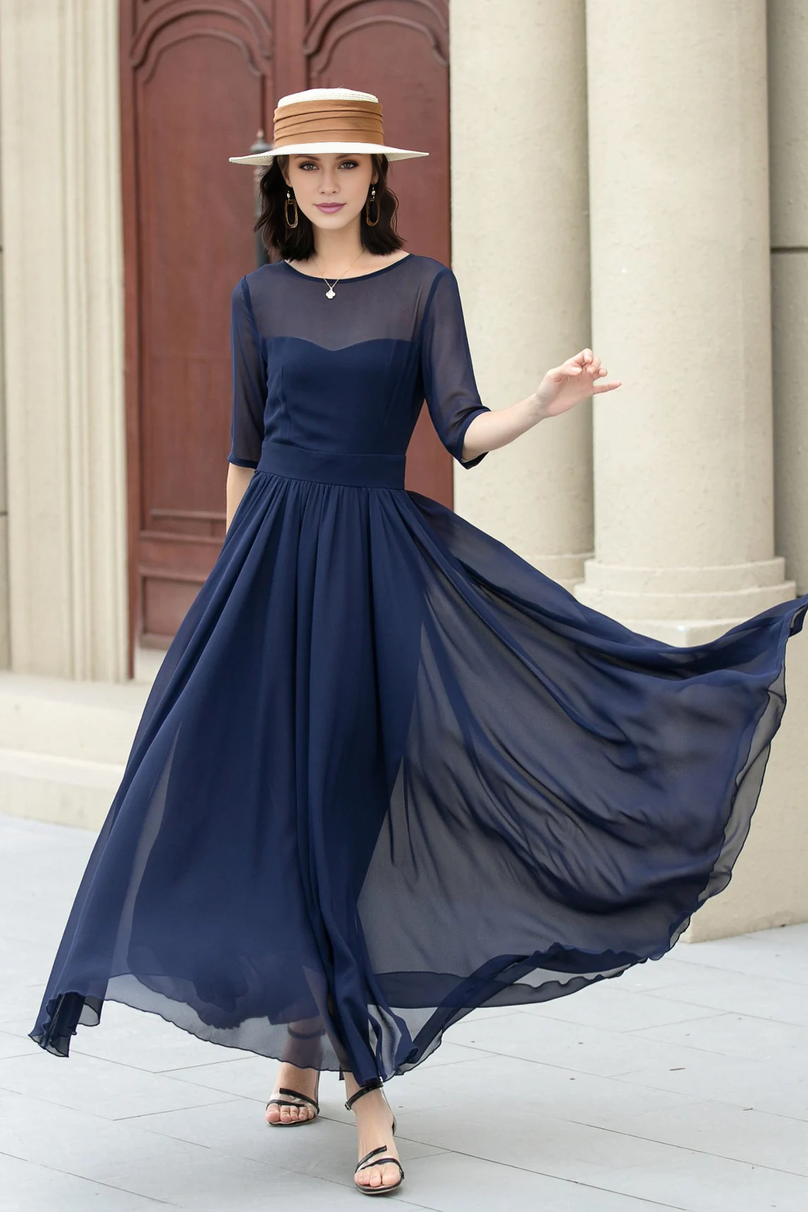 Ship Neck Short Sleeve Chiffon Horn Long Prom Dress