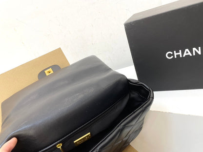 Chain Messenger Bag