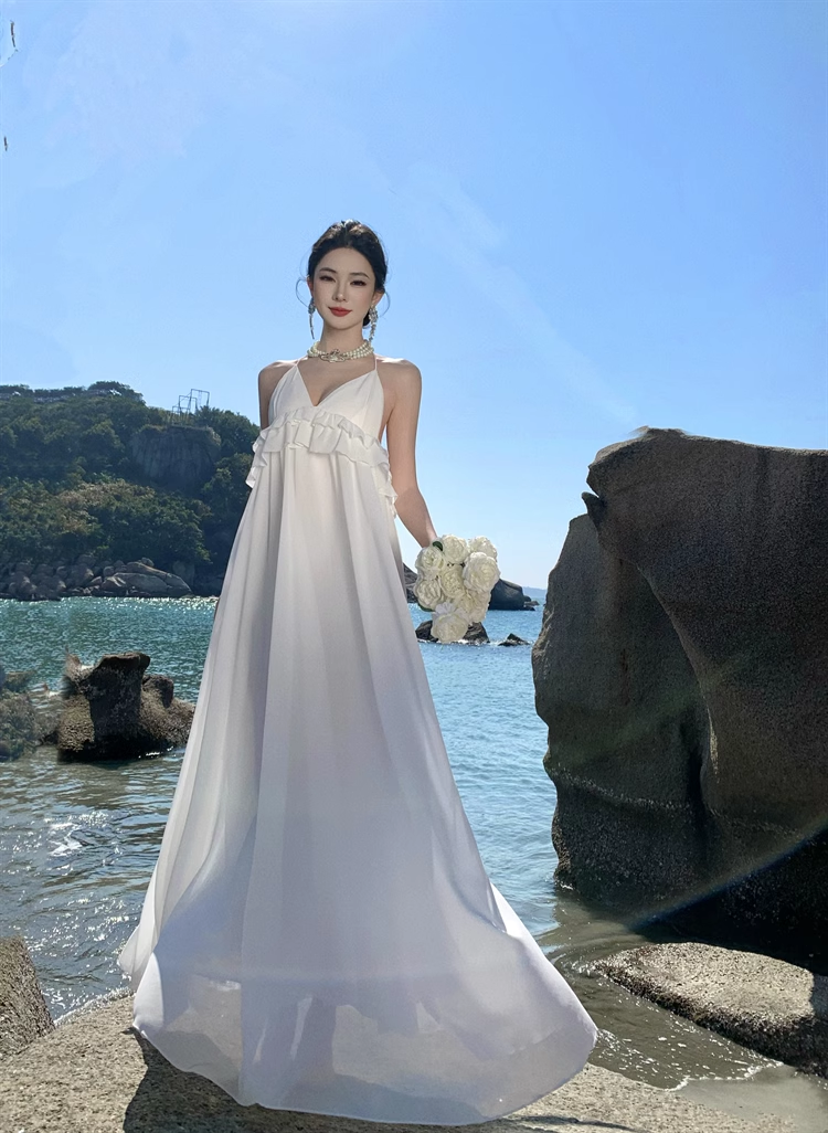 Simple Fashion Women White Design Sense Beach Holiday Banquet Halter Dress TP3075