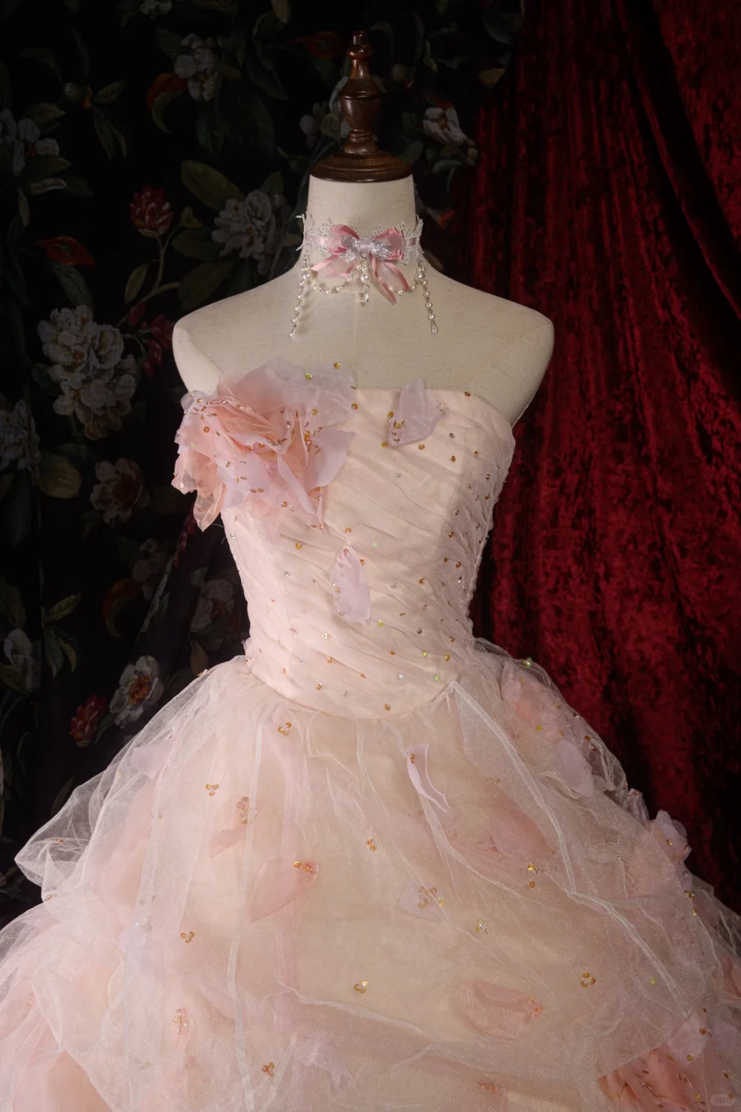 Vintage Pink Strapless Tulle Ball Gown Floral Embellishments A-Line Layered Quinceañera Formal Dress TP5115