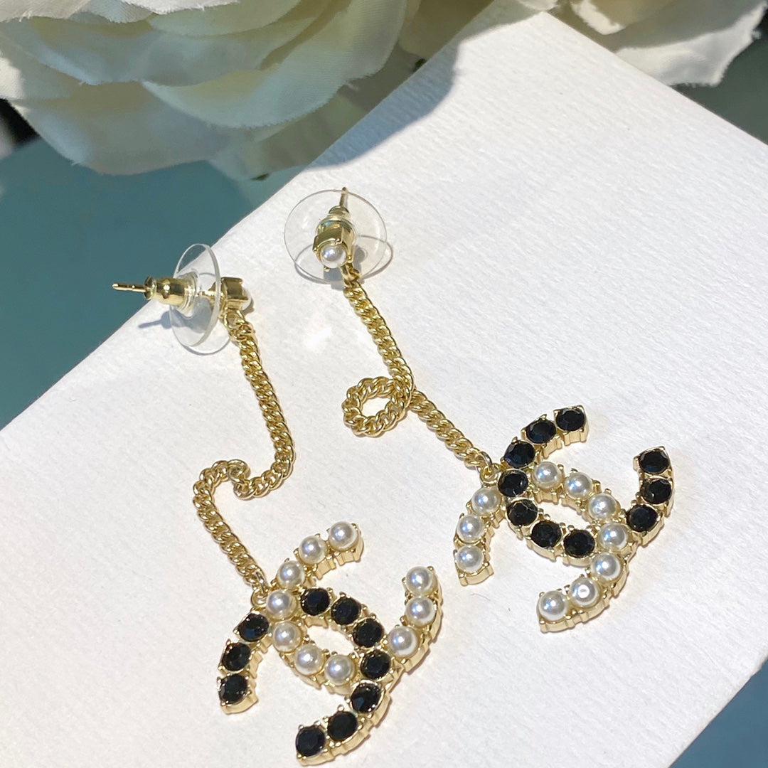 EN – Lux Earring Chanel 037