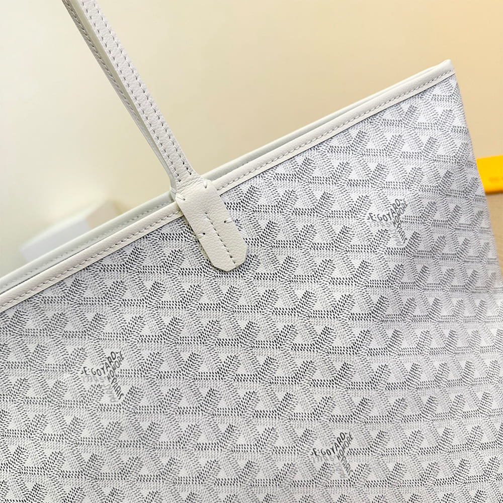 GOYARD Artois MM Bag