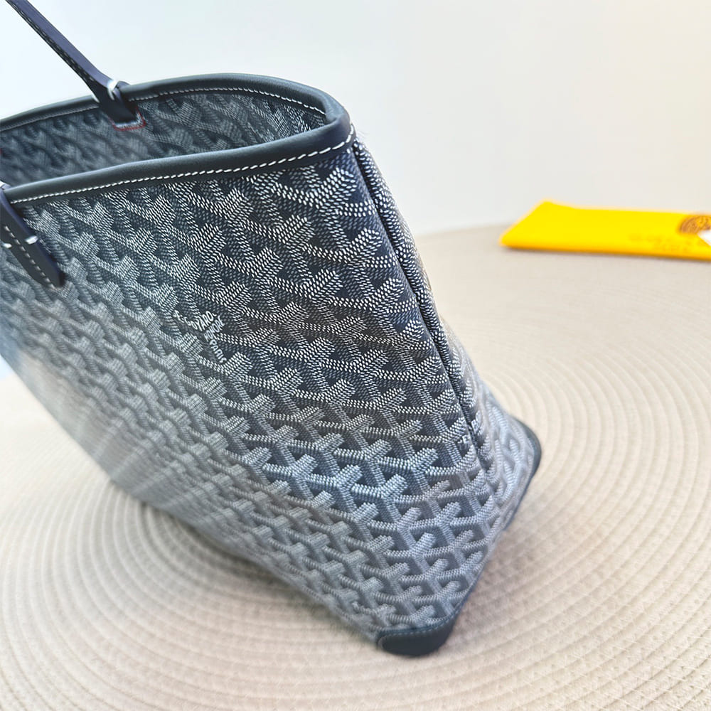 GOYARD Artois MM Bag