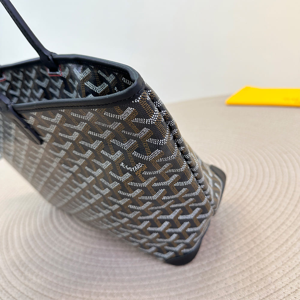 GOYARD Artois PM Bag