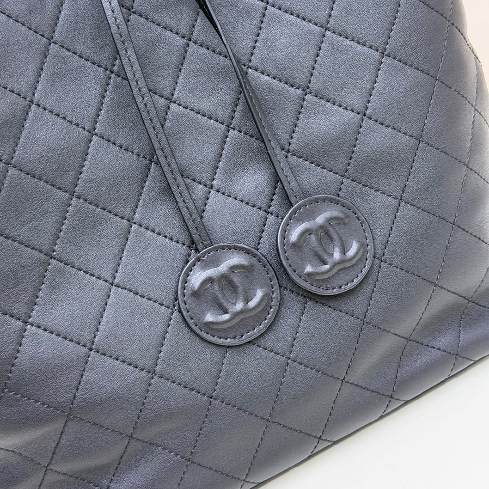 CHANEL Large Bucket Bag