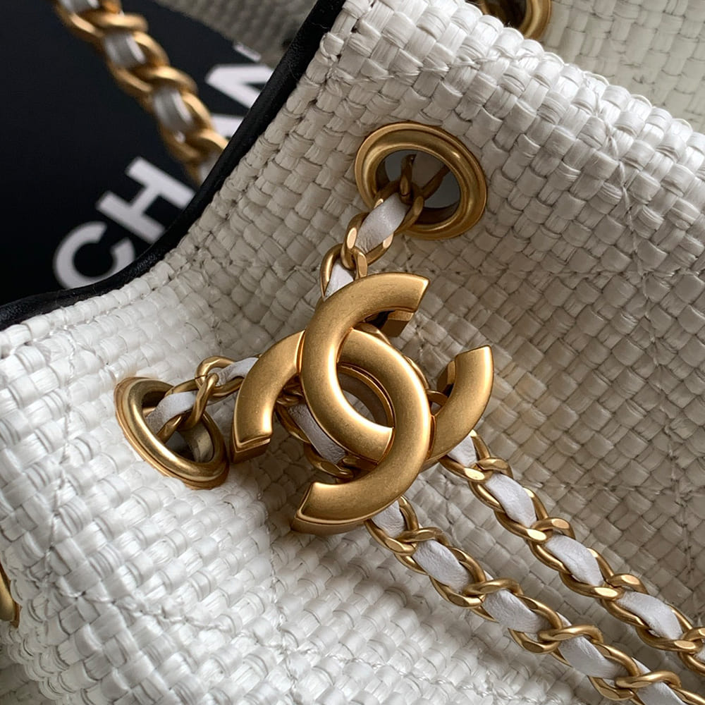 CHANEL 25 Small Handbag(HIGH-END GRADE)