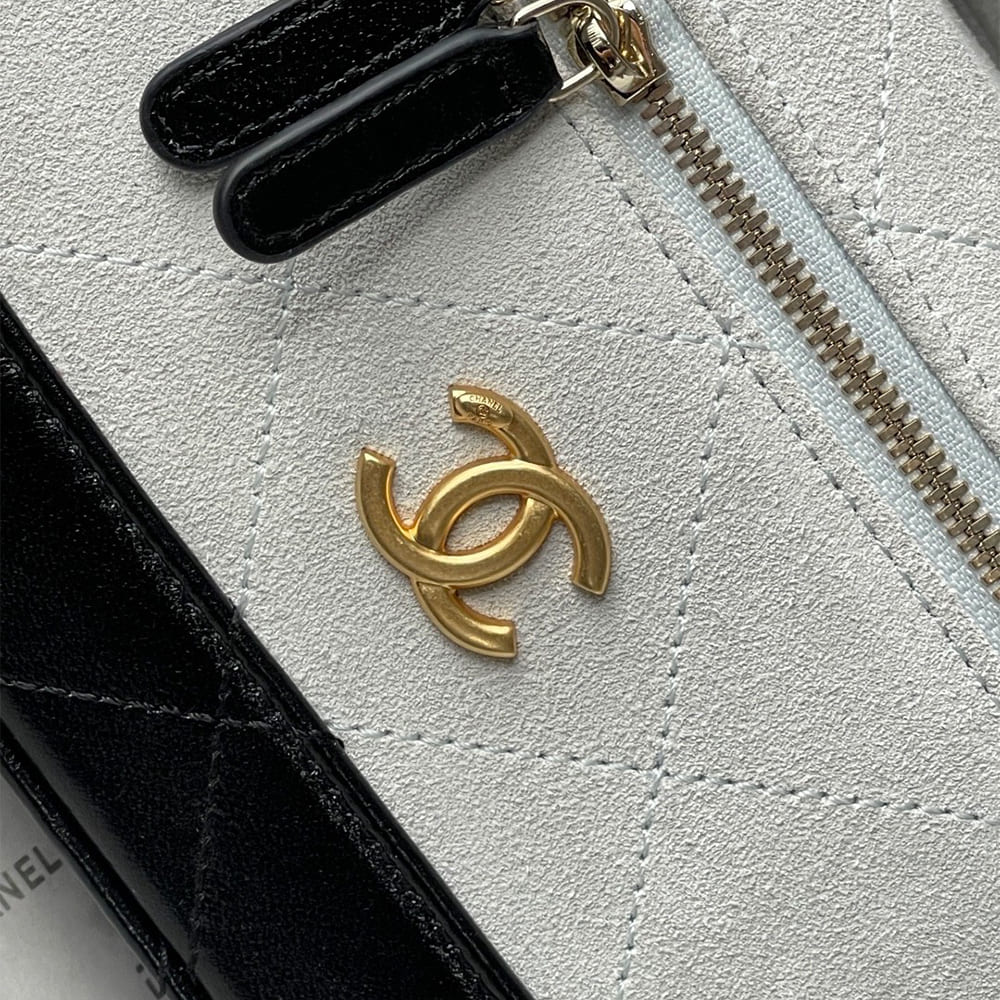 Chanel Vanity with Chain(HIGH-END GRADE)
