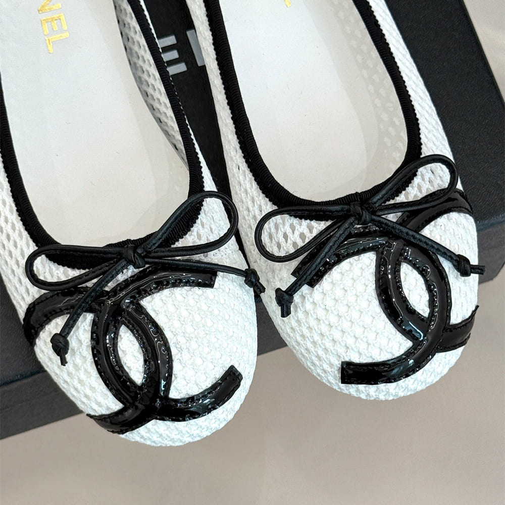 CHANEL Ballerina Flats