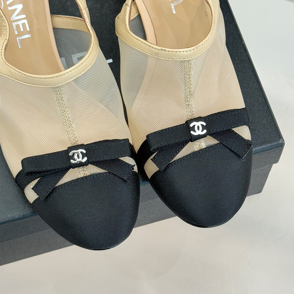 CHANEL Slingbacks