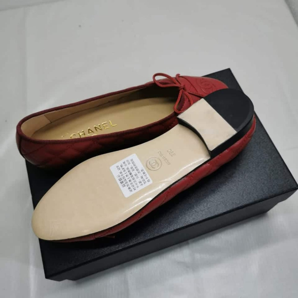 Chanel Ballerina Flat Shoes In Red