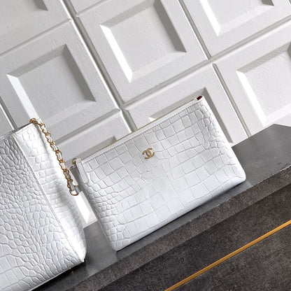 CHANEL Small Tote(HIGH-END GRADE)