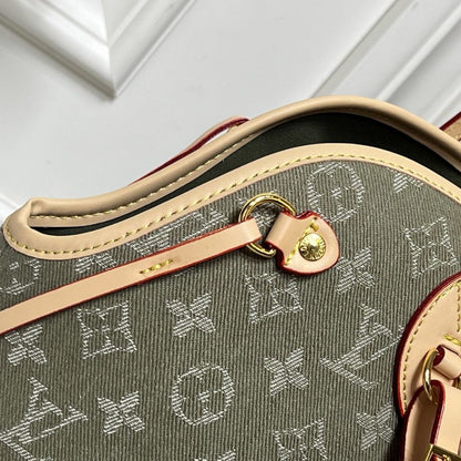 Louis Vuitton Neverwoof MM Khaki Denim 31Cm