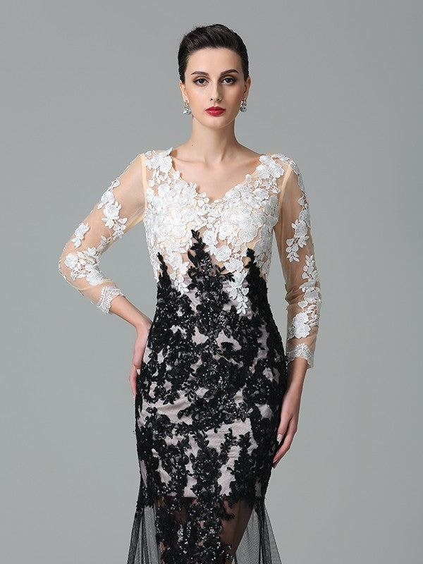 Sheath/Column V-neck Lace 3/4 Sleeves Long Net Dresses