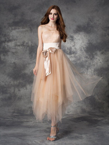 A-line/Princess Strapless Bowknot Sleeveless Long Woven Satin Dresses