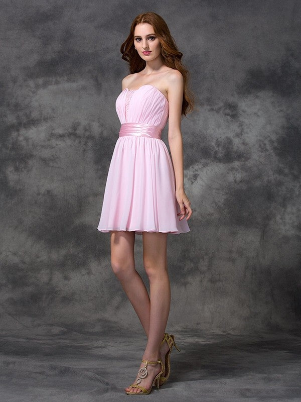 A-line/Princess Sweetheart Ruched Sleeveless Short Chiffon Dresses
