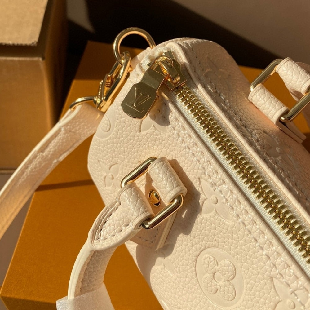 Louis Vuitton Speedy Bandoulière Bag 20 Cream 20Cm M58954