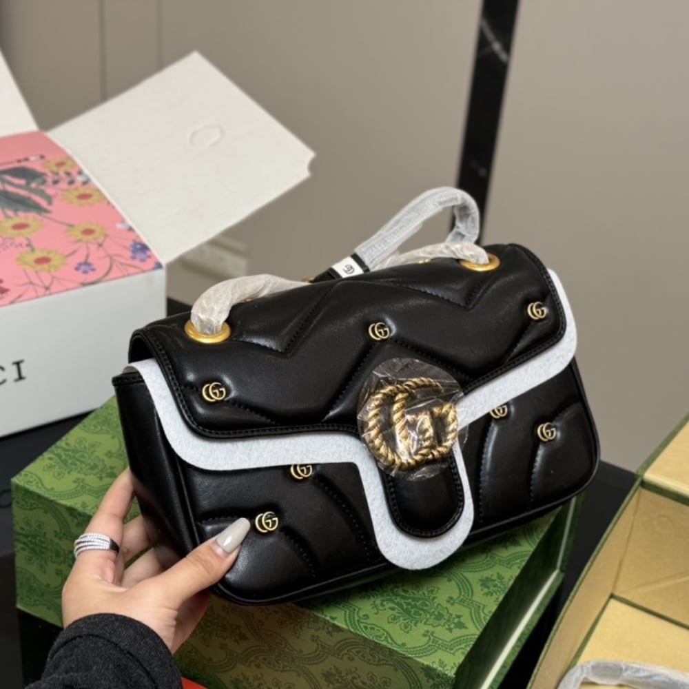 Gucci GG Marmont Small Shoulder Bag Black 26Cm 443497 AACPG 1000