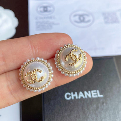 EN – Lux Earring Chanel 022