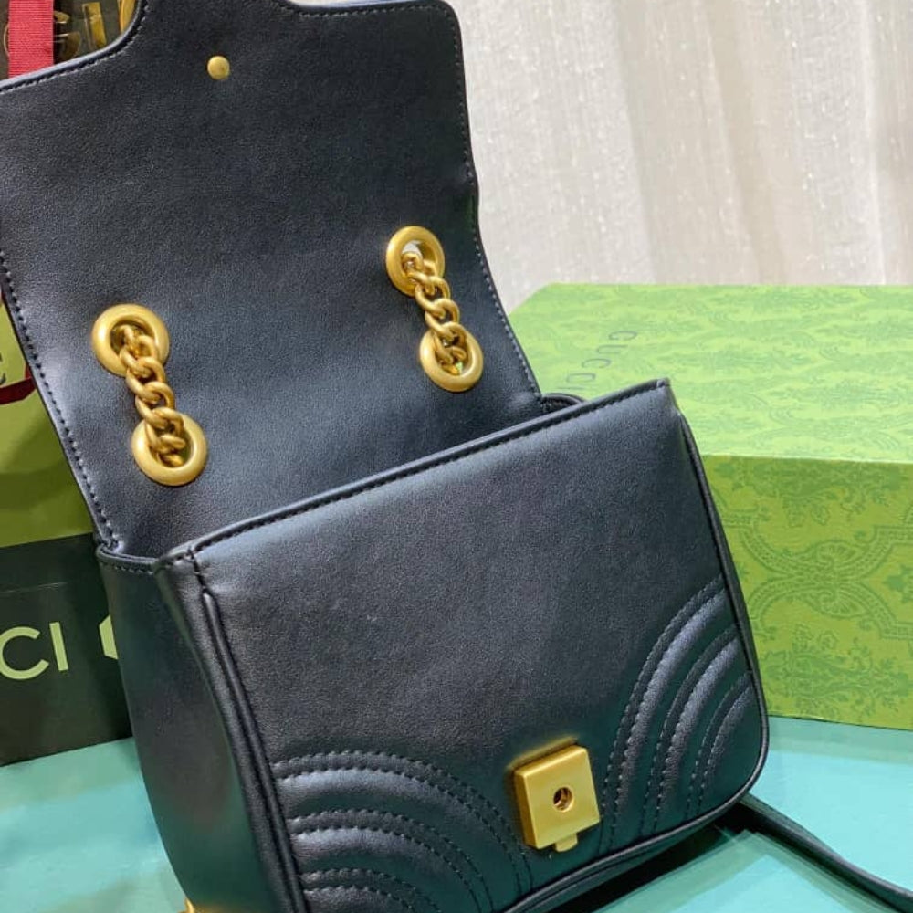 Gucci GG Marmont Mini Shoulder Bag Black 18Cm 739682 AABZC 6832