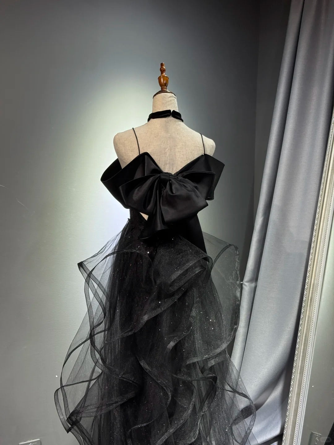 Girlhomeshops -Black shiny elegant long sequined tulle Prom dress evening gown graduation dress gh5107