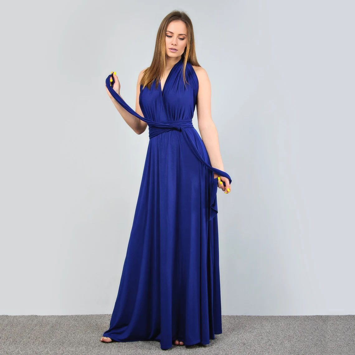 - Hanging neck collar pleated bra backless and floor length Prom dress