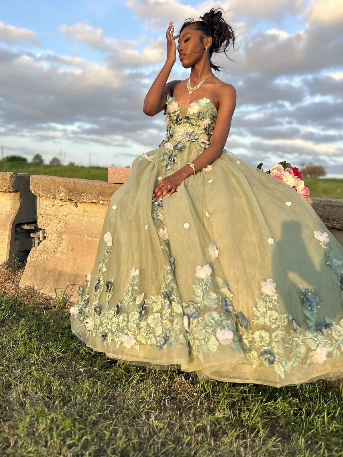 Strapless Green Quinceanera Dresses 3D Flower Applique Sweet 16 Dress Ball Gown