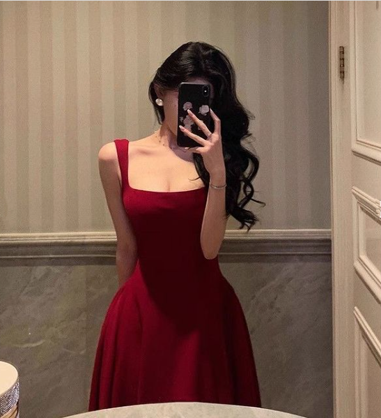 A line Burgundy Prom Gown Party Dresses