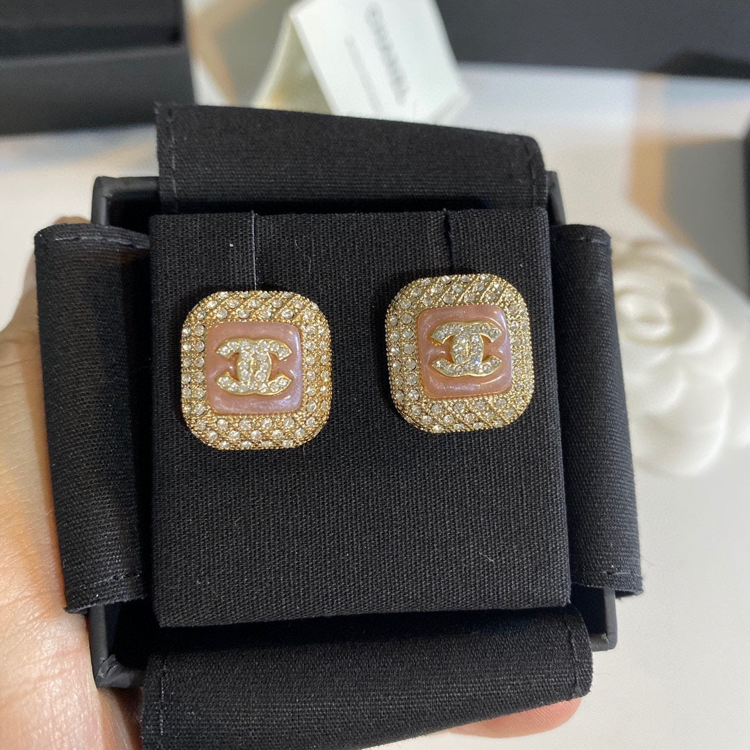 EN – Lux Earring Chanel 039