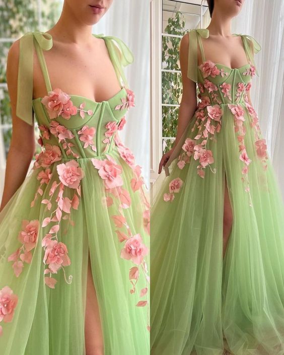 Sweetheart Appliqued Tulle A Line Long Prom Gown With Slit