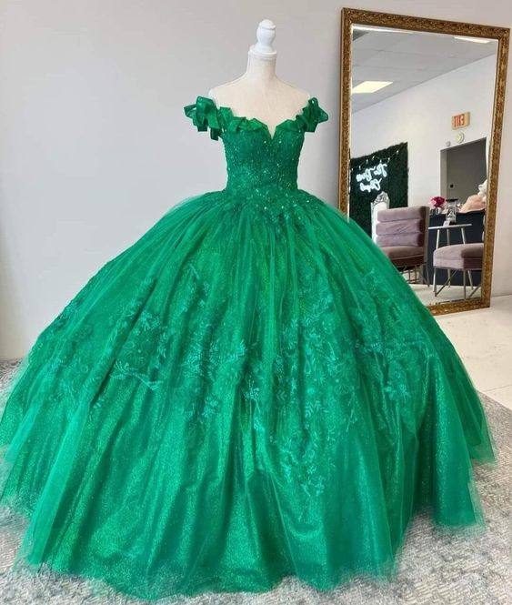 Green Quinceanera Dresses Sweet 16 Dresses Ball Gown Applique Tulle Birthday Gowns
