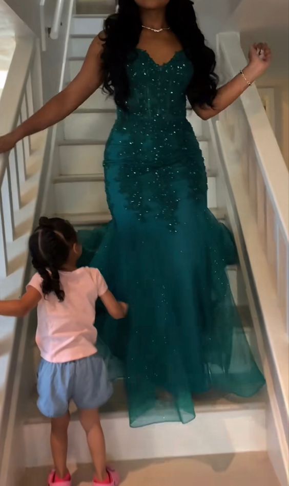 Dark Green Mermaid Tulle Lace Prom Dress Winter Formal Gown