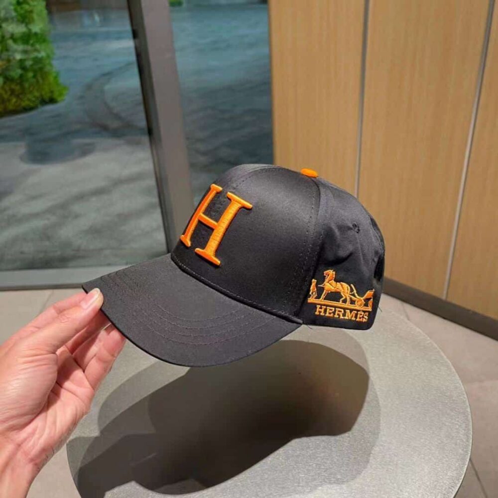 Hermes New Carriage Baseball Cap Black