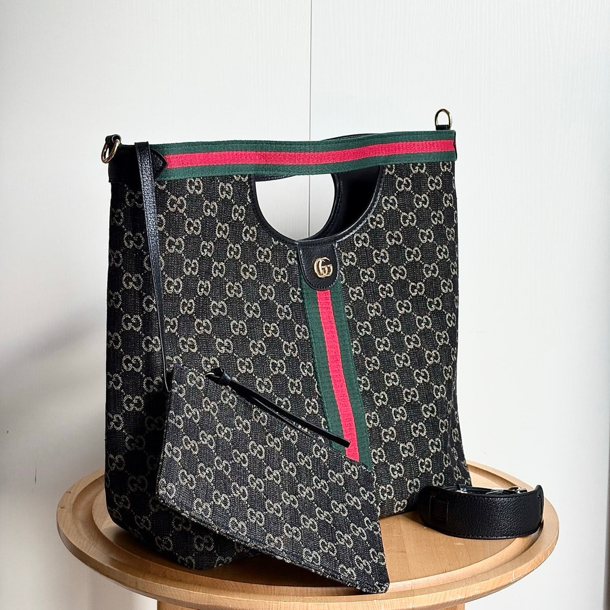 Gucci Giglio Large Tote Bag Black And White GG Denim 39Cm ‎