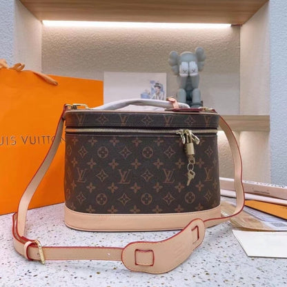 Louis Vuitton Nice Vanity Monogram Brown And Beige 32Cm M44935
