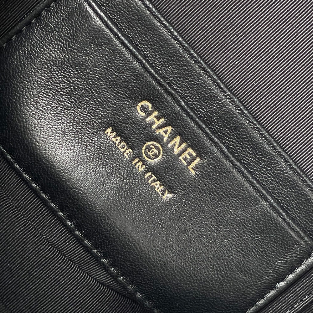 Chanel Vanity with Chain(HIGH-END GRADE)