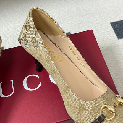 GUCCI Women’s Vittoria pump