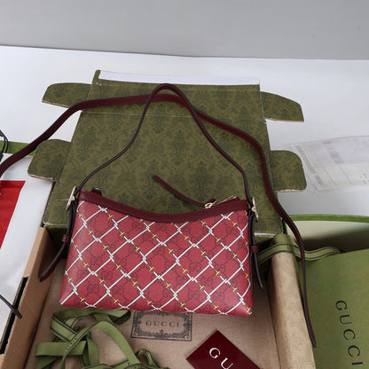 Gucci GG Emblem small shoulder bag