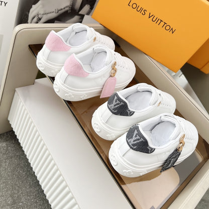 Louis Vuitton Time Out Sneaker Pink 1AGUXO