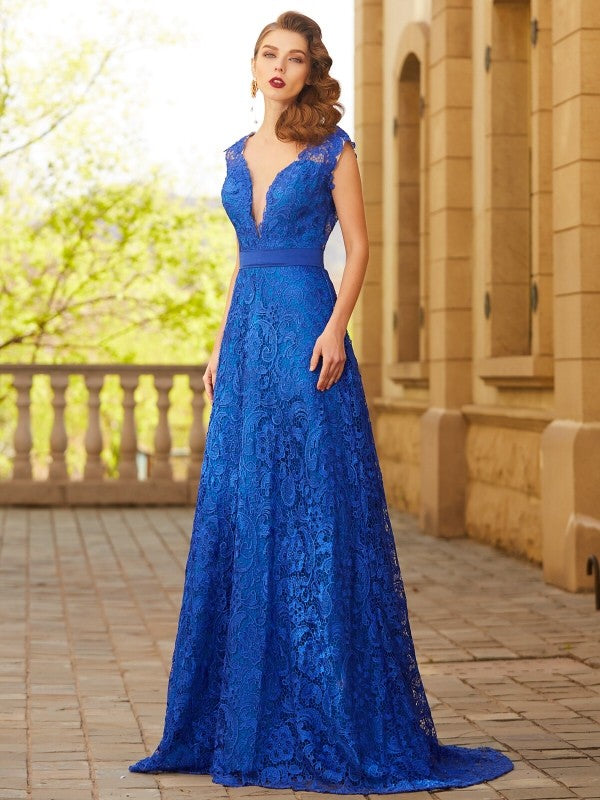 A-Line/Princess V-neck Sleeveless Sweep/Brush Train Bowknot Lace Dresses
